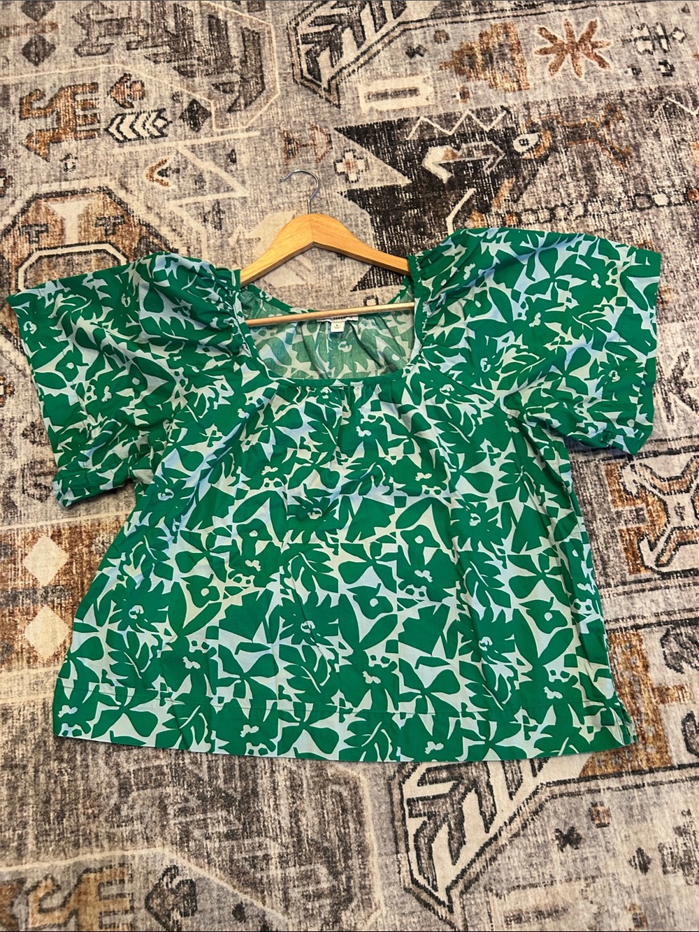 Green Floral Puff-Sleeve Square-Neck Blouse
